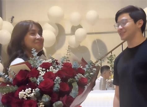 alden and kathryn dating|Alden Richards surprises Kathryn Bernardo with flowers at post .